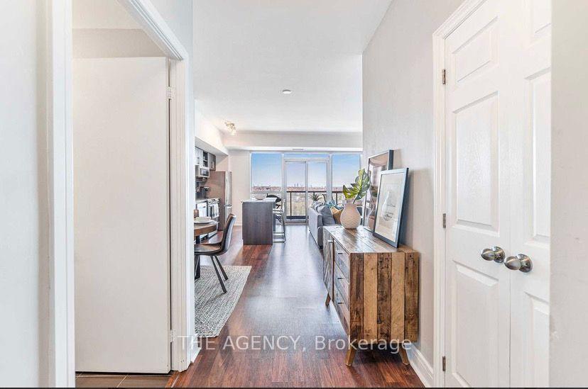 Photo 2 of Unit 1504, 35 Brian Peck Crescent, Toronto, Thorncliffe Park — HOMEH