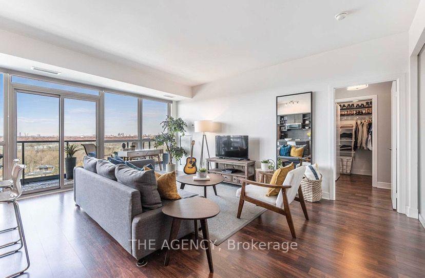 Photo 10 of Unit 1504, 35 Brian Peck Crescent, Toronto, Thorncliffe Park — HOMEH