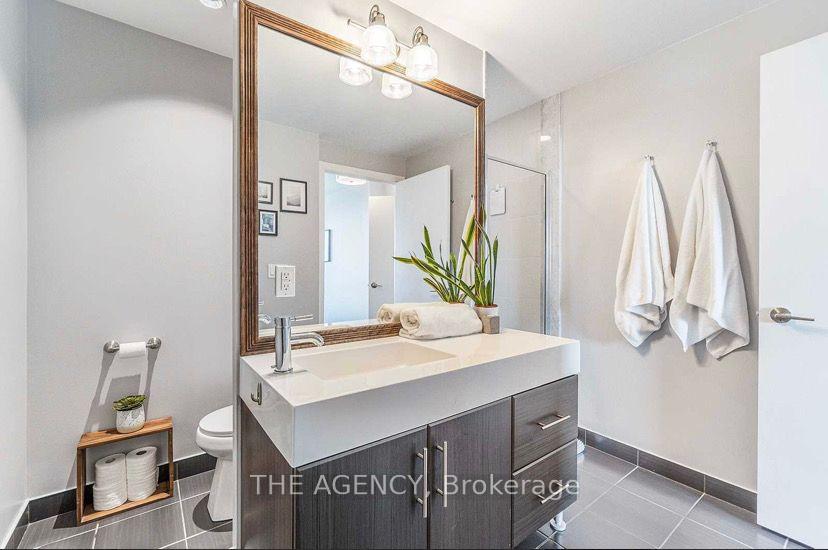 Photo 16 of Unit 1504, 35 Brian Peck Crescent, Toronto, Thorncliffe Park — HOMEH
