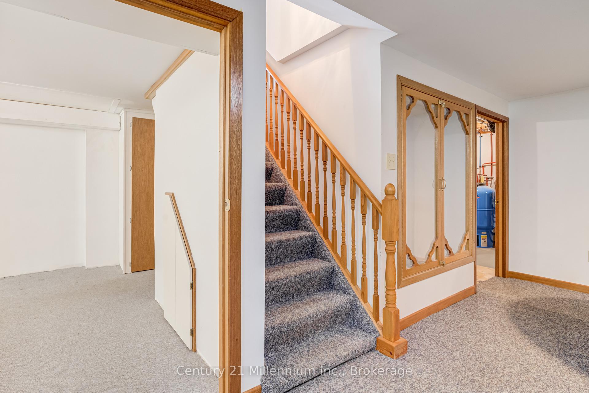 Photo 35 of 371 Hunter Street, South Bruce Peninsula — HOMEH