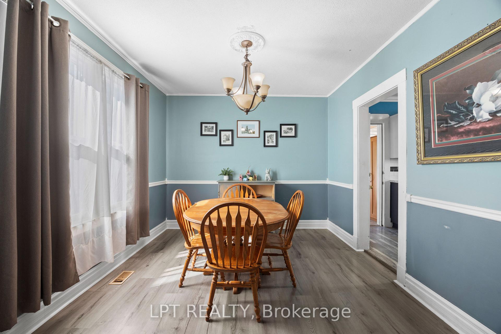Photo 8 of 125 Curtis Street, St. Thomas — HOMEH
