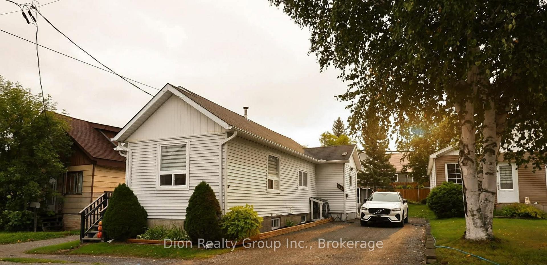 Front of 100 Duncan Avenue S