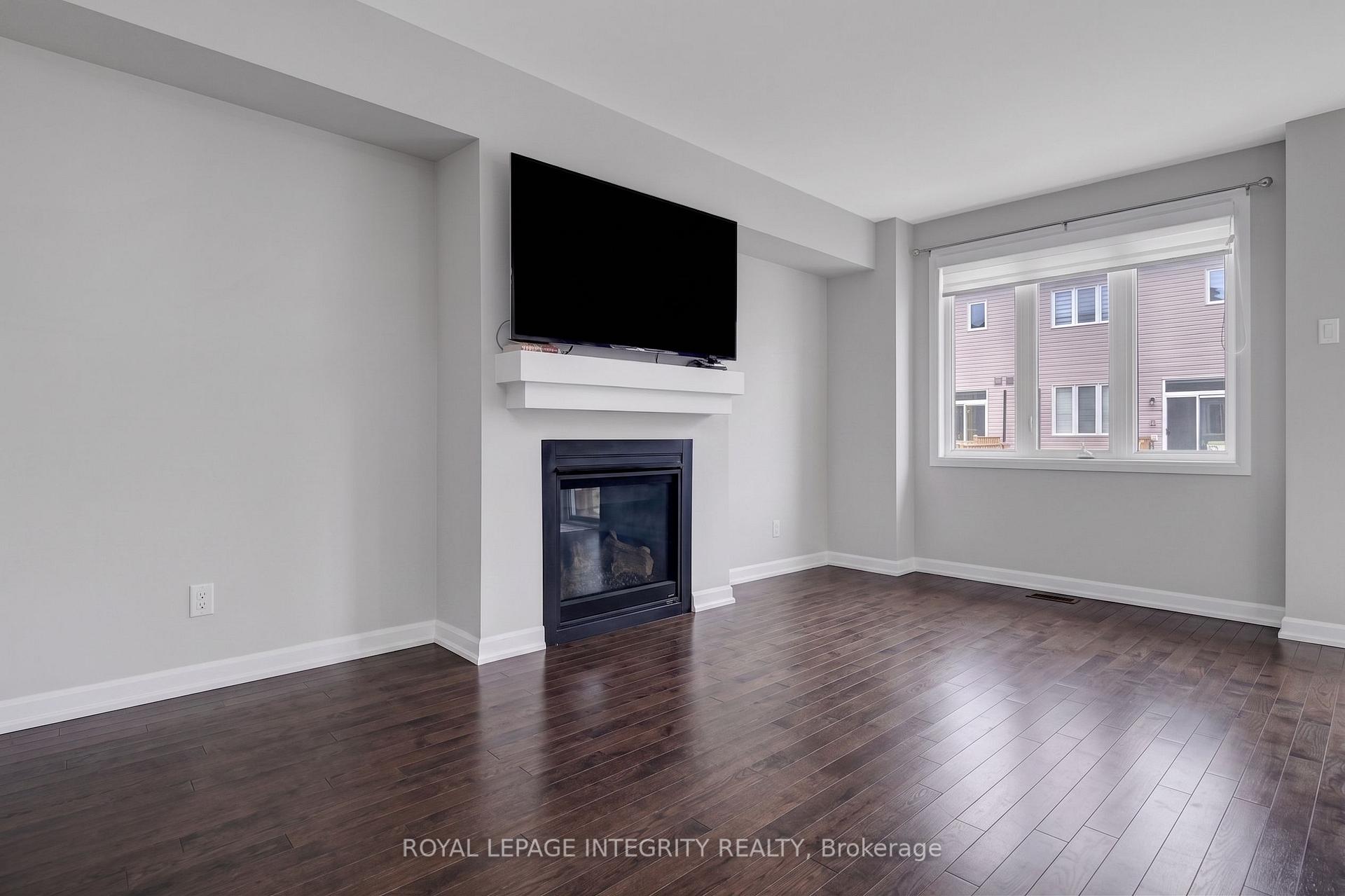 Photo 11 of 152 Gardenpost Terrace, Ottawa, Avalon West — HOMEH