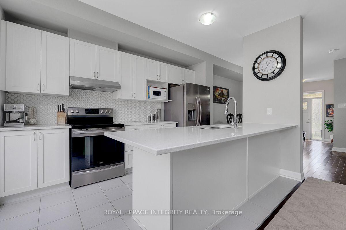 Photo 12 of 152 Gardenpost Terrace, Ottawa, Avalon West — HOMEH
