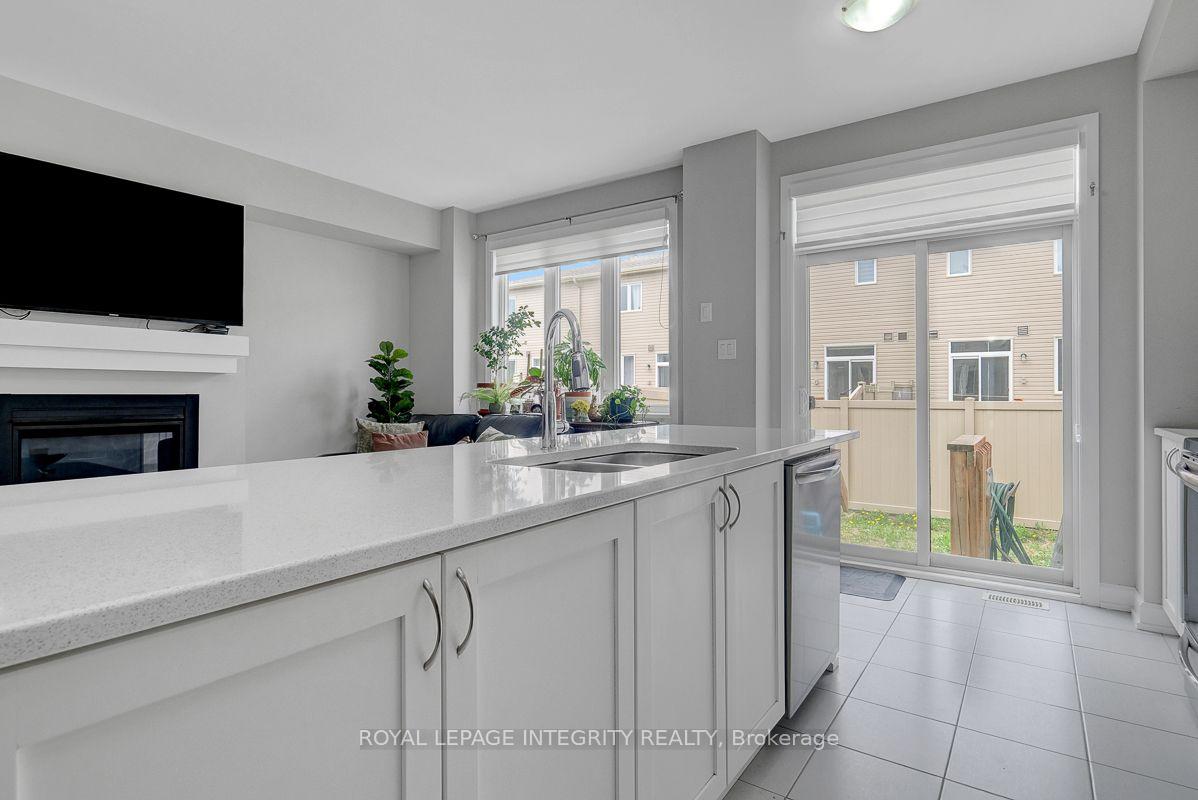Photo 16 of 152 Gardenpost Terrace, Ottawa, Avalon West — HOMEH