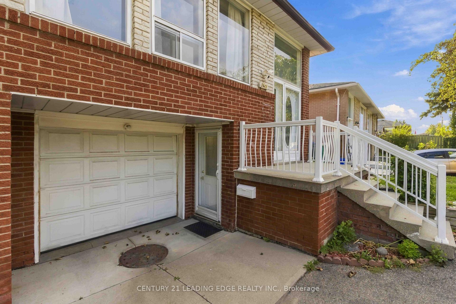 Photo 5 of 156 Landsdown Crescent, Markham, Wismer — HOMEH