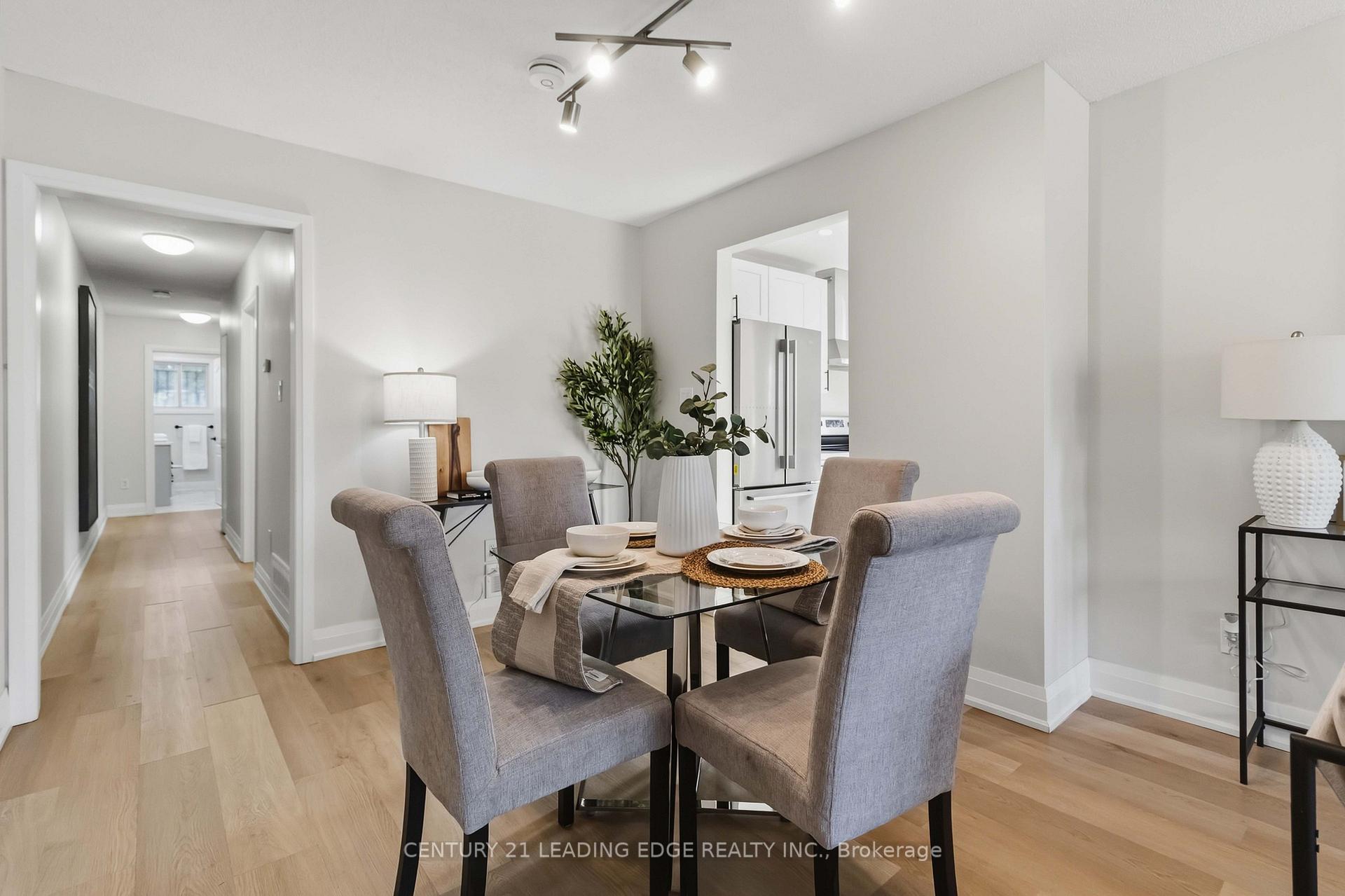 Photo 14 of 156 Landsdown Crescent, Markham, Wismer — HOMEH