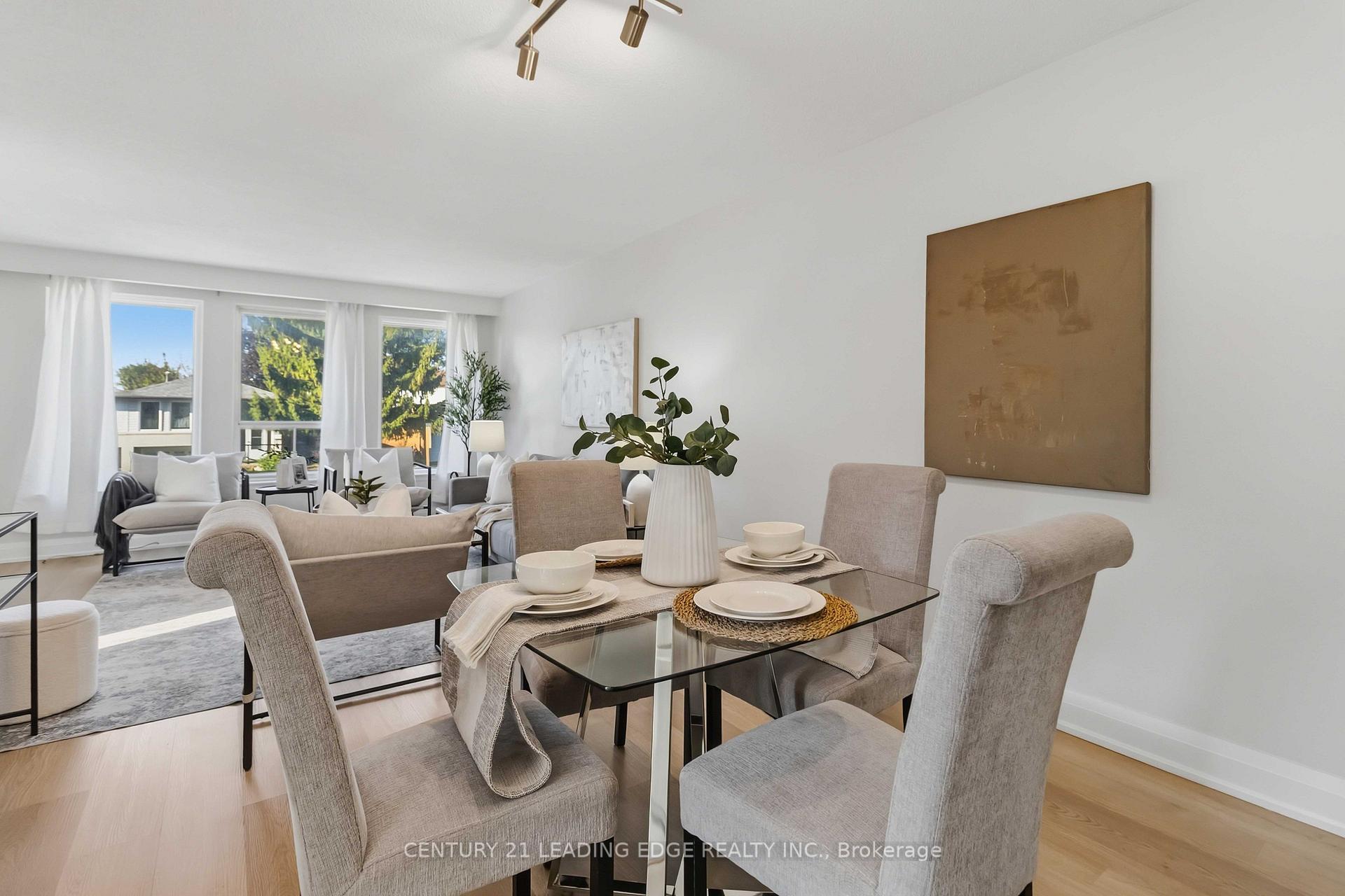 Photo 16 of 156 Landsdown Crescent, Markham, Wismer — HOMEH