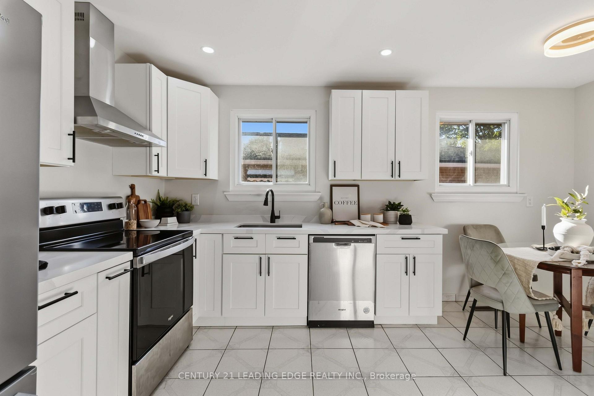 Photo 17 of 156 Landsdown Crescent, Markham, Wismer — HOMEH