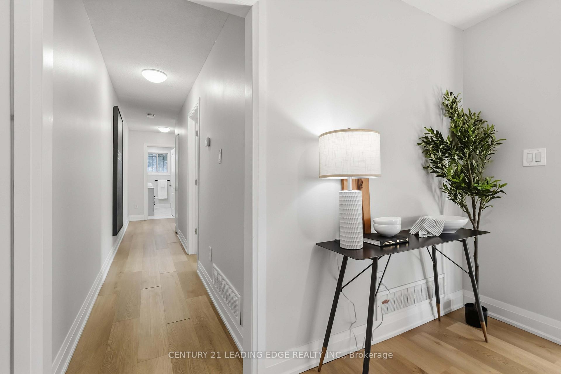 Photo 23 of 156 Landsdown Crescent, Markham, Wismer — HOMEH