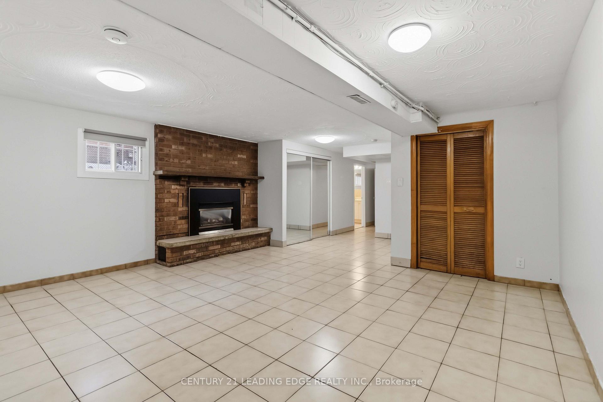 Photo 39 of 156 Landsdown Crescent, Markham, Wismer — HOMEH