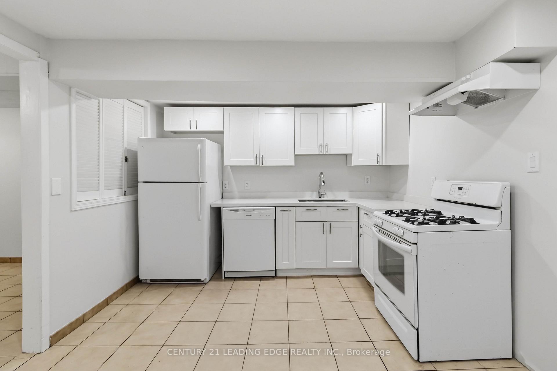 Photo 43 of 156 Landsdown Crescent, Markham, Wismer — HOMEH