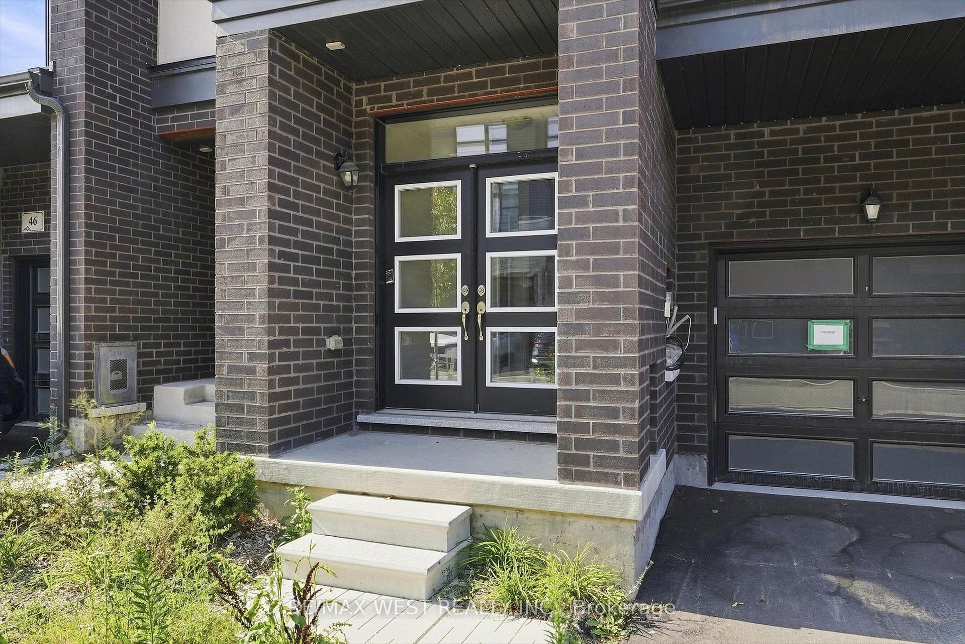Photo 2 of 42 Quilico Road, Vaughan, Elder Mills — HOMEH