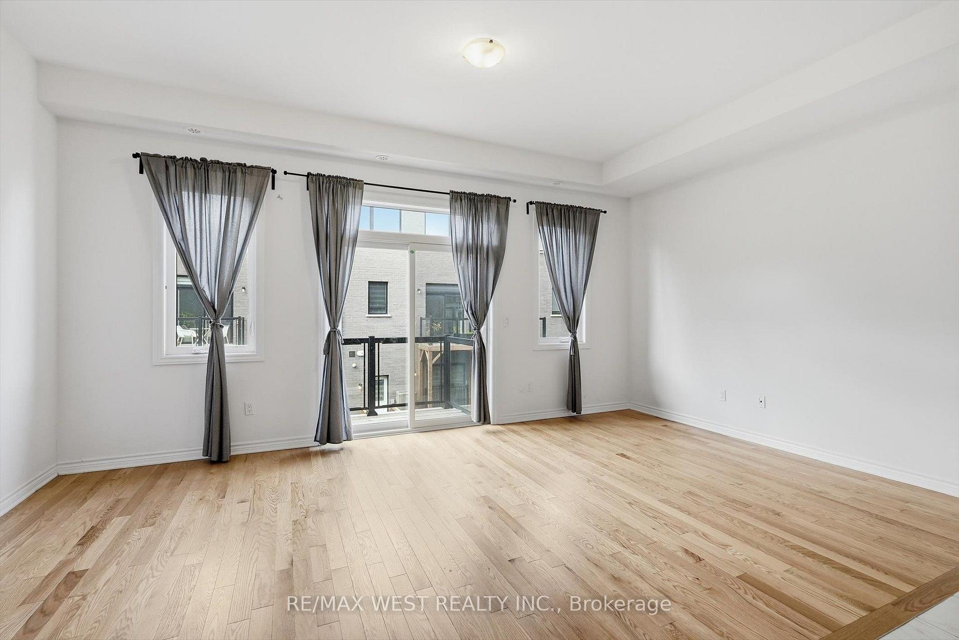Photo 11 of 42 Quilico Road, Vaughan, Elder Mills — HOMEH