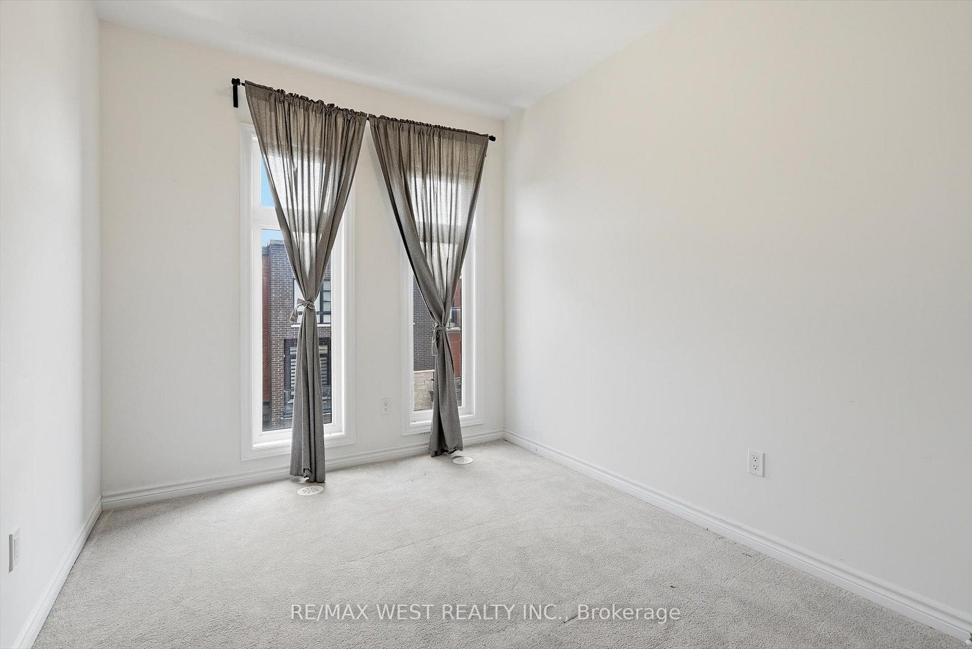 Photo 25 of 42 Quilico Road, Vaughan, Elder Mills — HOMEH