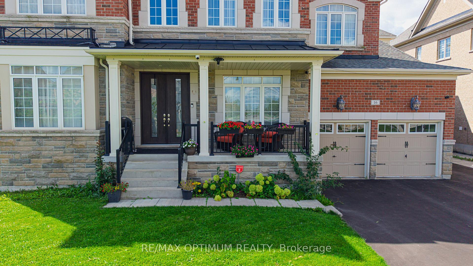 Photo 3 of 16 Layton Street, Brampton, Toronto Gore Rural Estate — HOMEH
