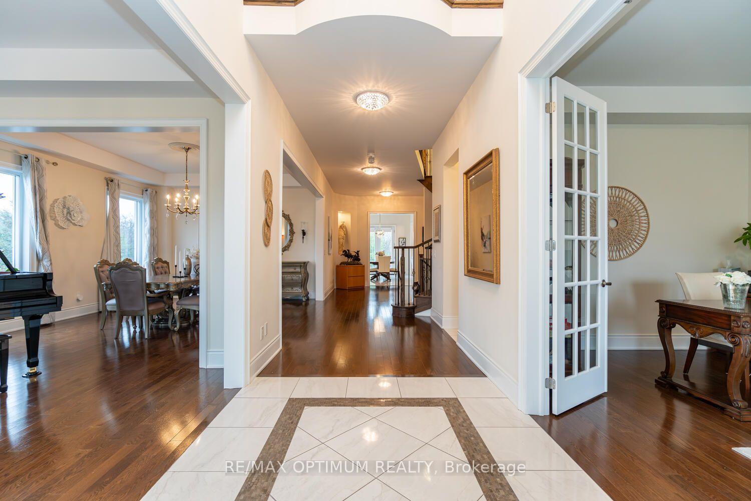 Photo 6 of 16 Layton Street, Brampton, Toronto Gore Rural Estate — HOMEH