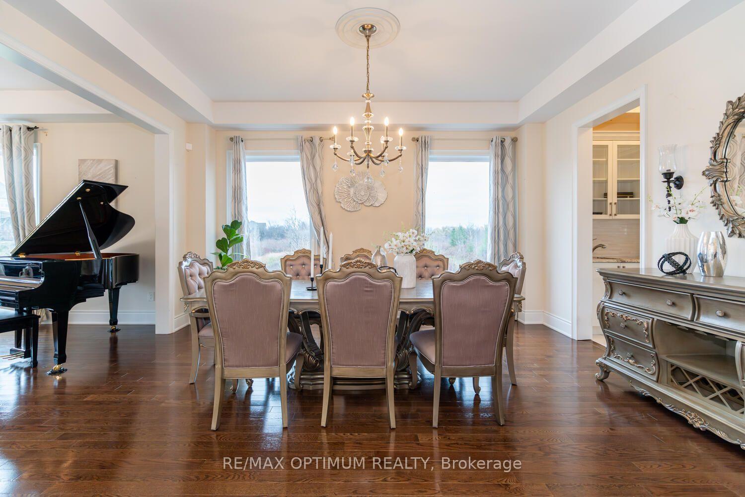 Photo 10 of 16 Layton Street, Brampton, Toronto Gore Rural Estate — HOMEH