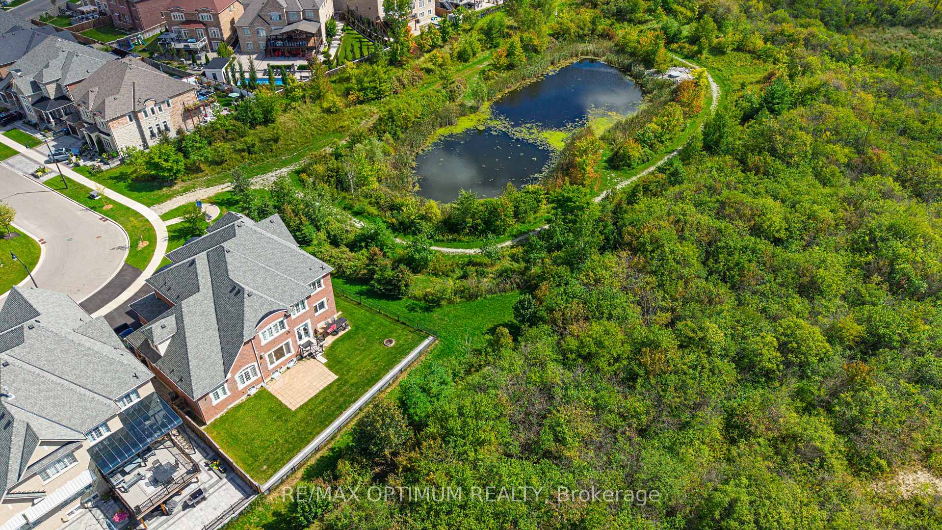 Photo 44 of 16 Layton Street, Brampton, Toronto Gore Rural Estate — HOMEH