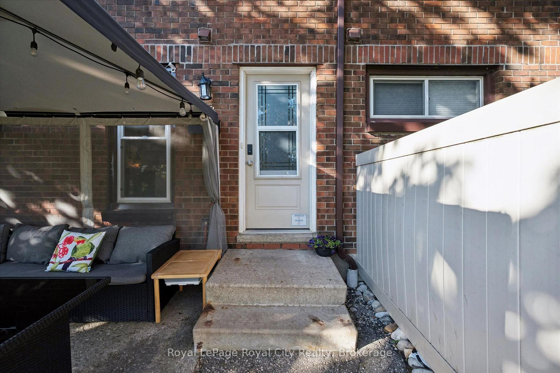 Photo 10 of Unit 18, 80 Burns Drive, Guelph, Riverside Park — HOMEH