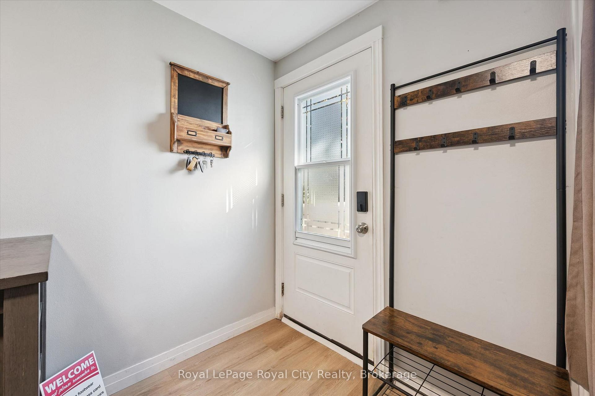 Photo 11 of Unit 18, 80 Burns Drive, Guelph, Riverside Park — HOMEH