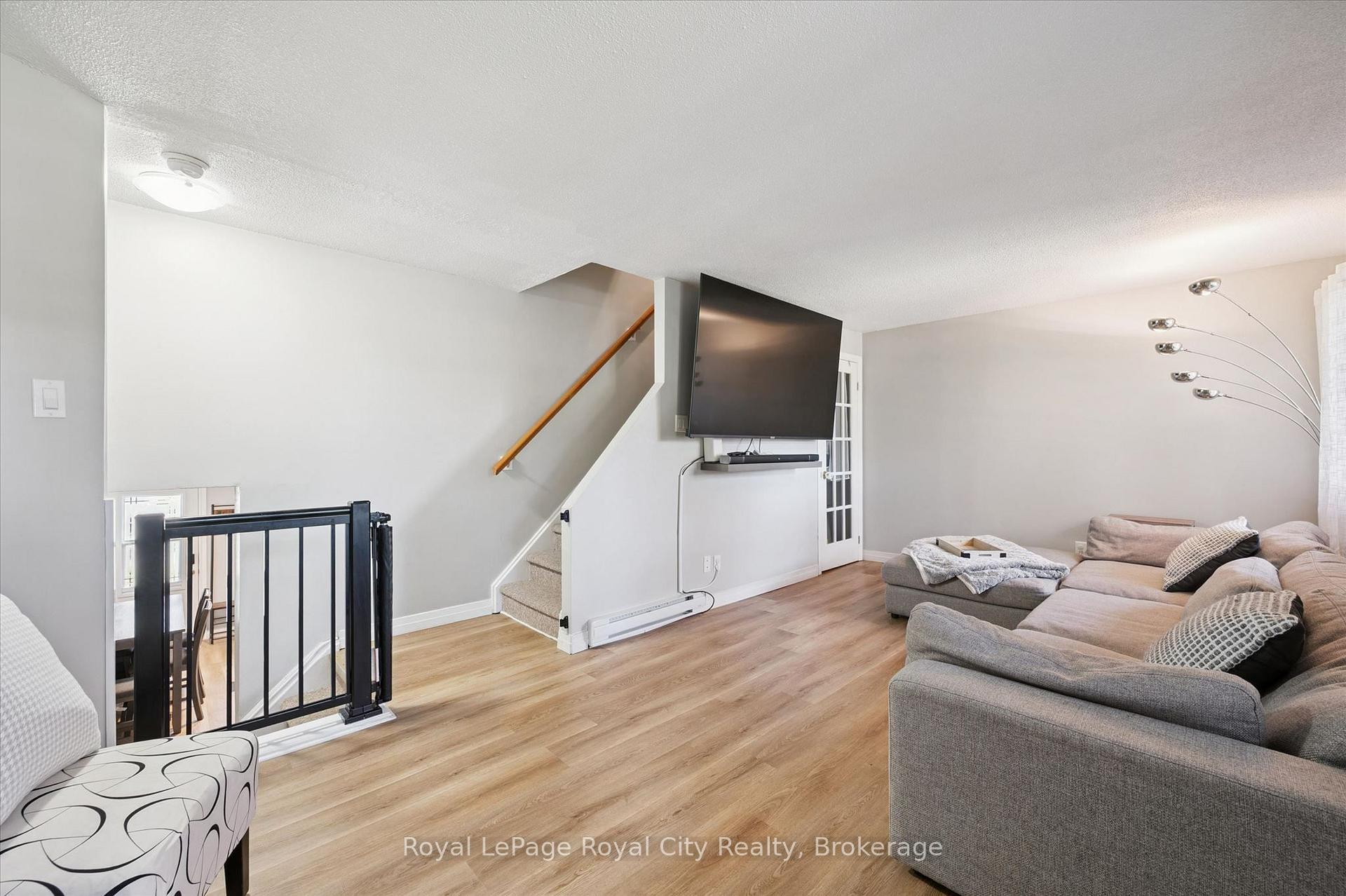 Photo 22 of Unit 18, 80 Burns Drive, Guelph, Riverside Park — HOMEH