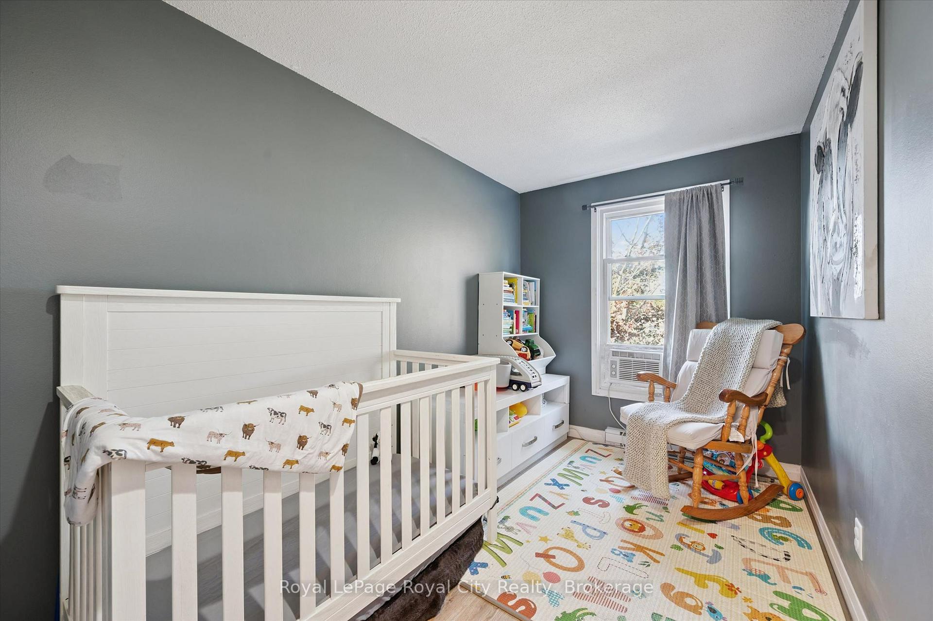 Photo 24 of Unit 18, 80 Burns Drive, Guelph, Riverside Park — HOMEH