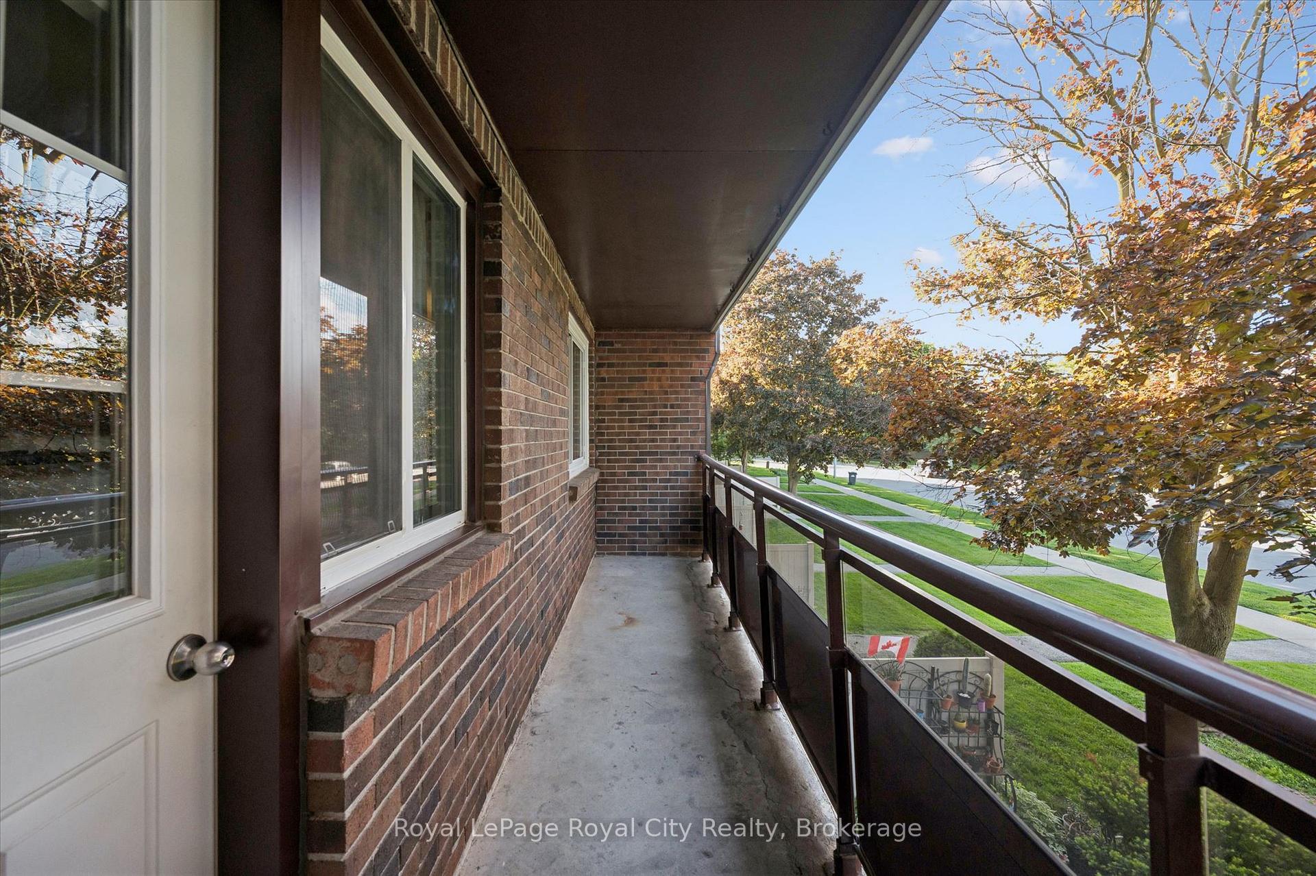 Photo 33 of Unit 18, 80 Burns Drive, Guelph, Riverside Park — HOMEH