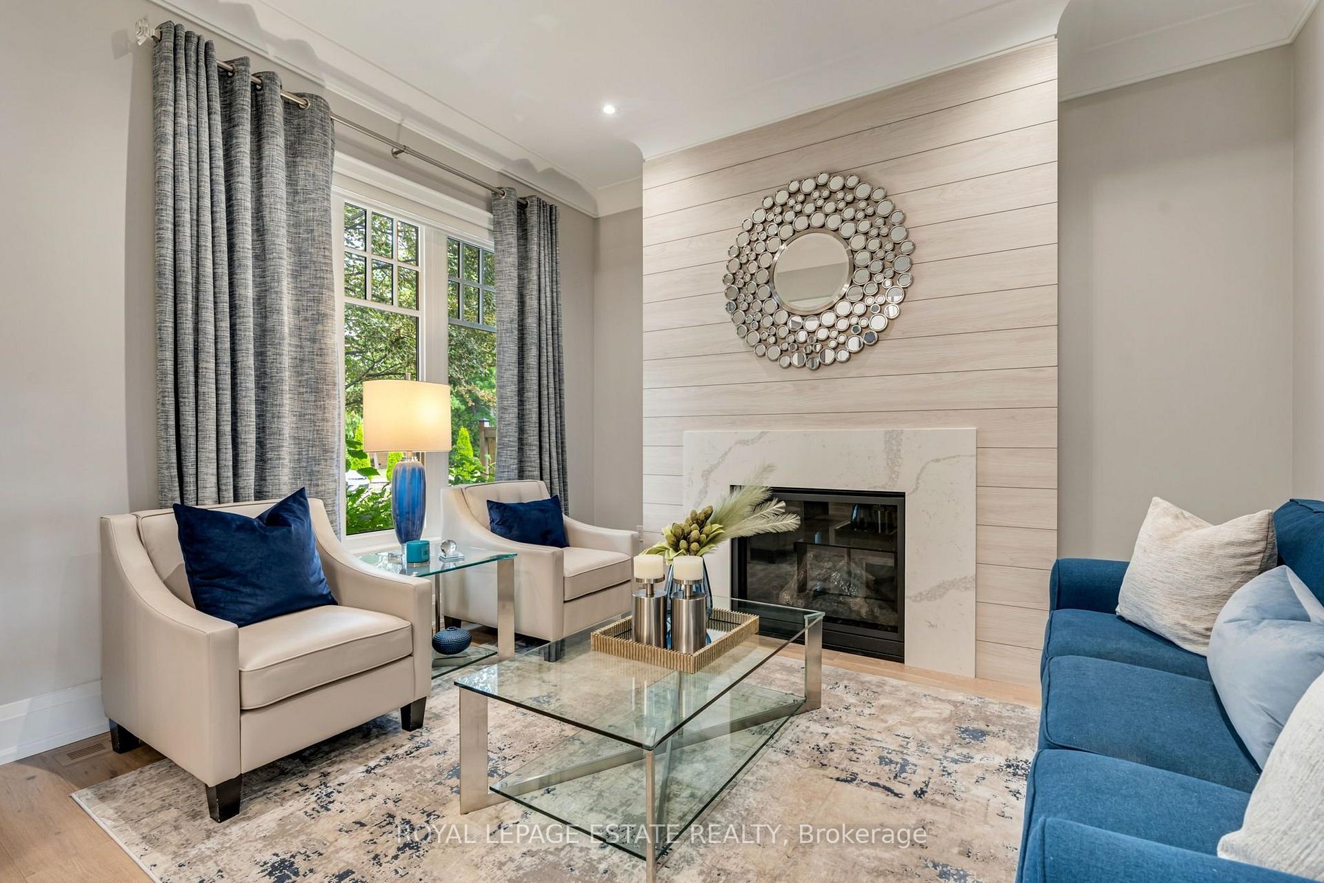 Photo 6 of 412 Saville Crescent, Oakville, West — HOMEH