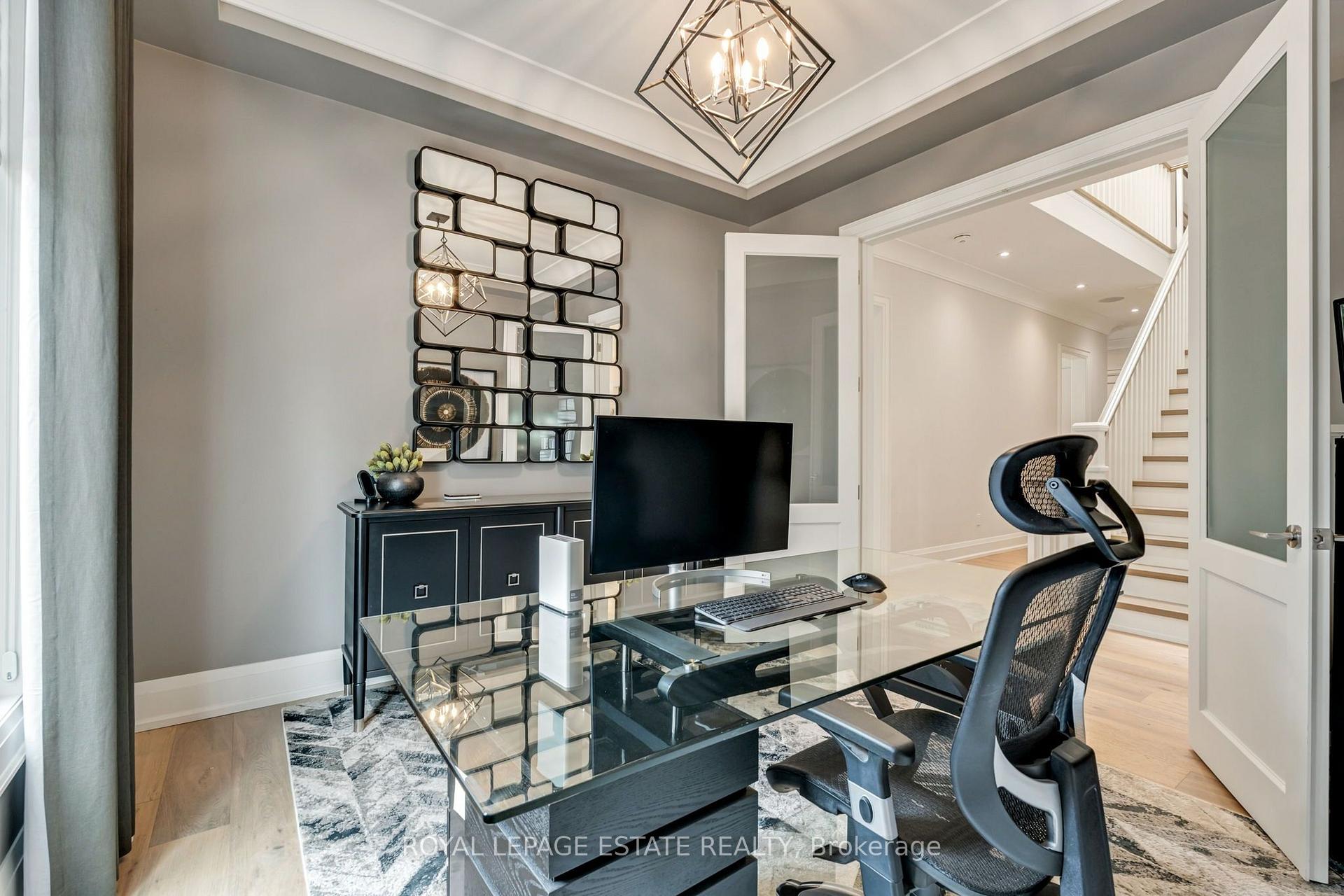 Photo 16 of 412 Saville Crescent, Oakville, West — HOMEH