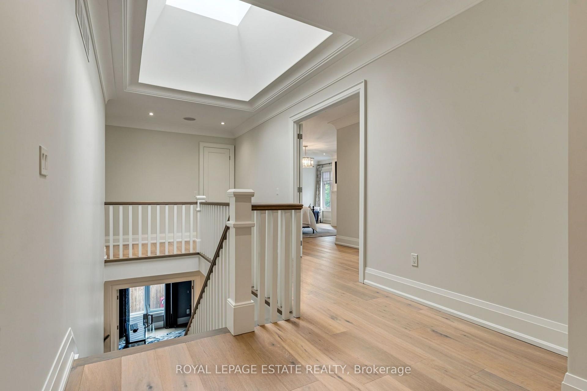 Photo 19 of 412 Saville Crescent, Oakville, West — HOMEH