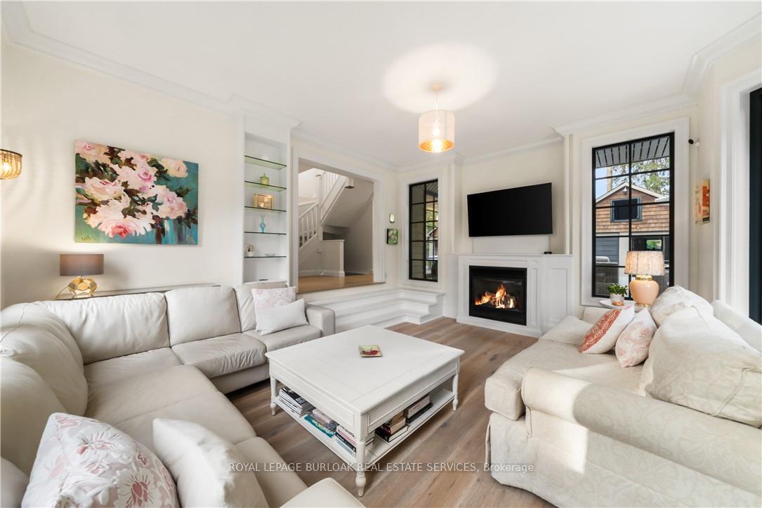 Photo 7 of 423 Smith Avenue, Burlington, Brant — HOMEH
