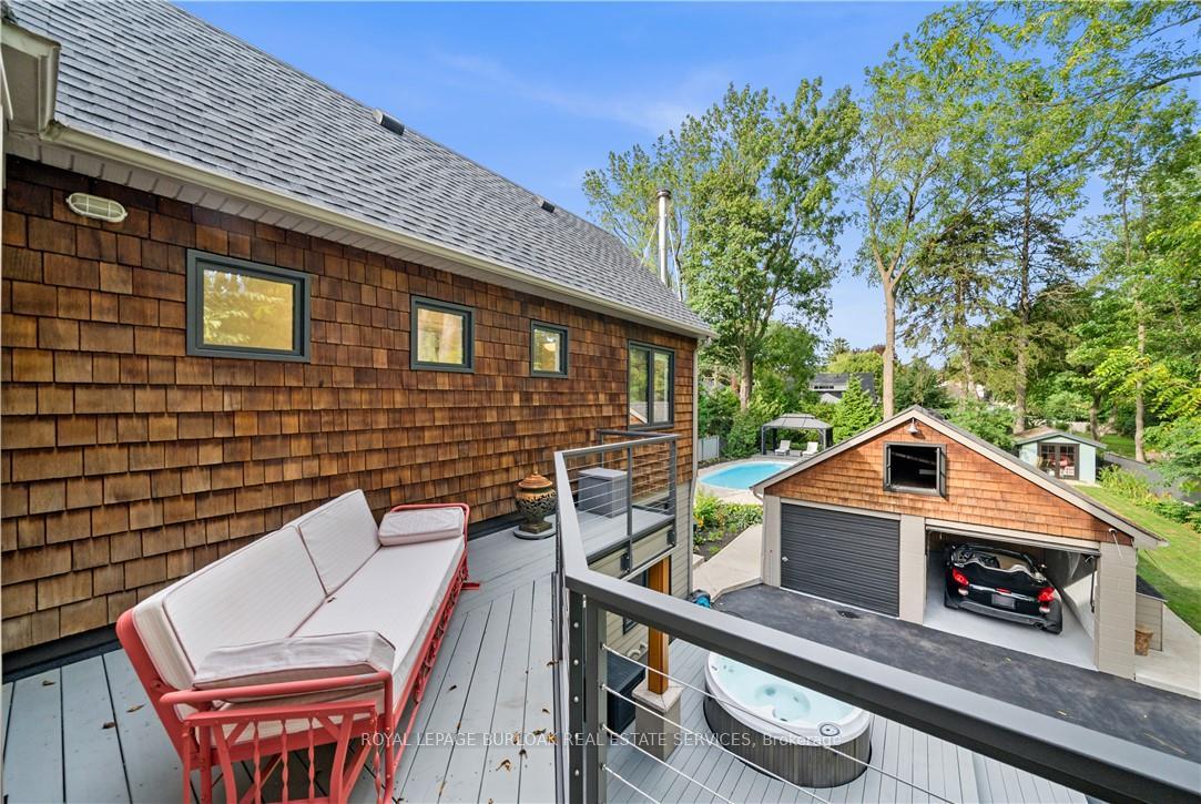 Photo 24 of 423 Smith Avenue, Burlington, Brant — HOMEH