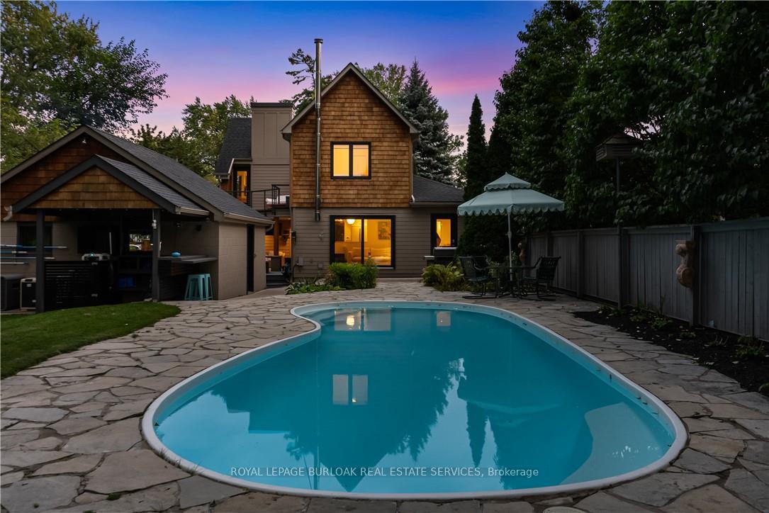 Photo 43 of 423 Smith Avenue, Burlington, Brant — HOMEH