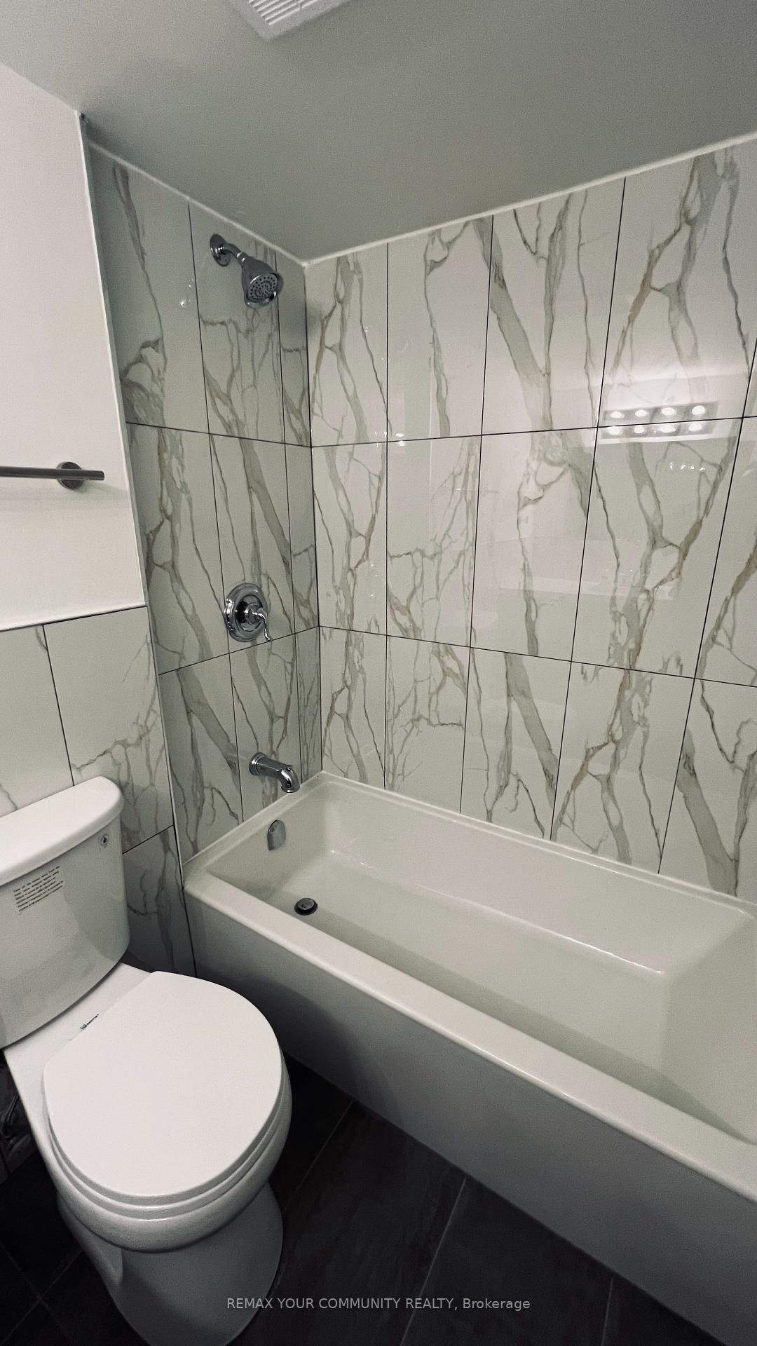 Photo 39 of Unit 514, 10 Edgecliff Golfway, Toronto, Flemingdon Park — HOMEH