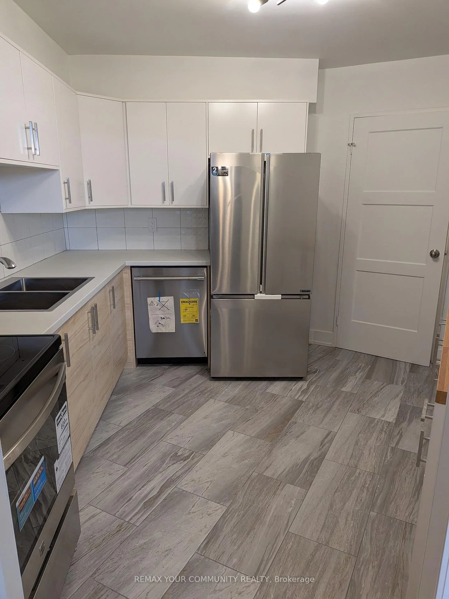 Photo 23 of Unit 514, 10 Edgecliff Golfway, Toronto, Flemingdon Park — HOMEH