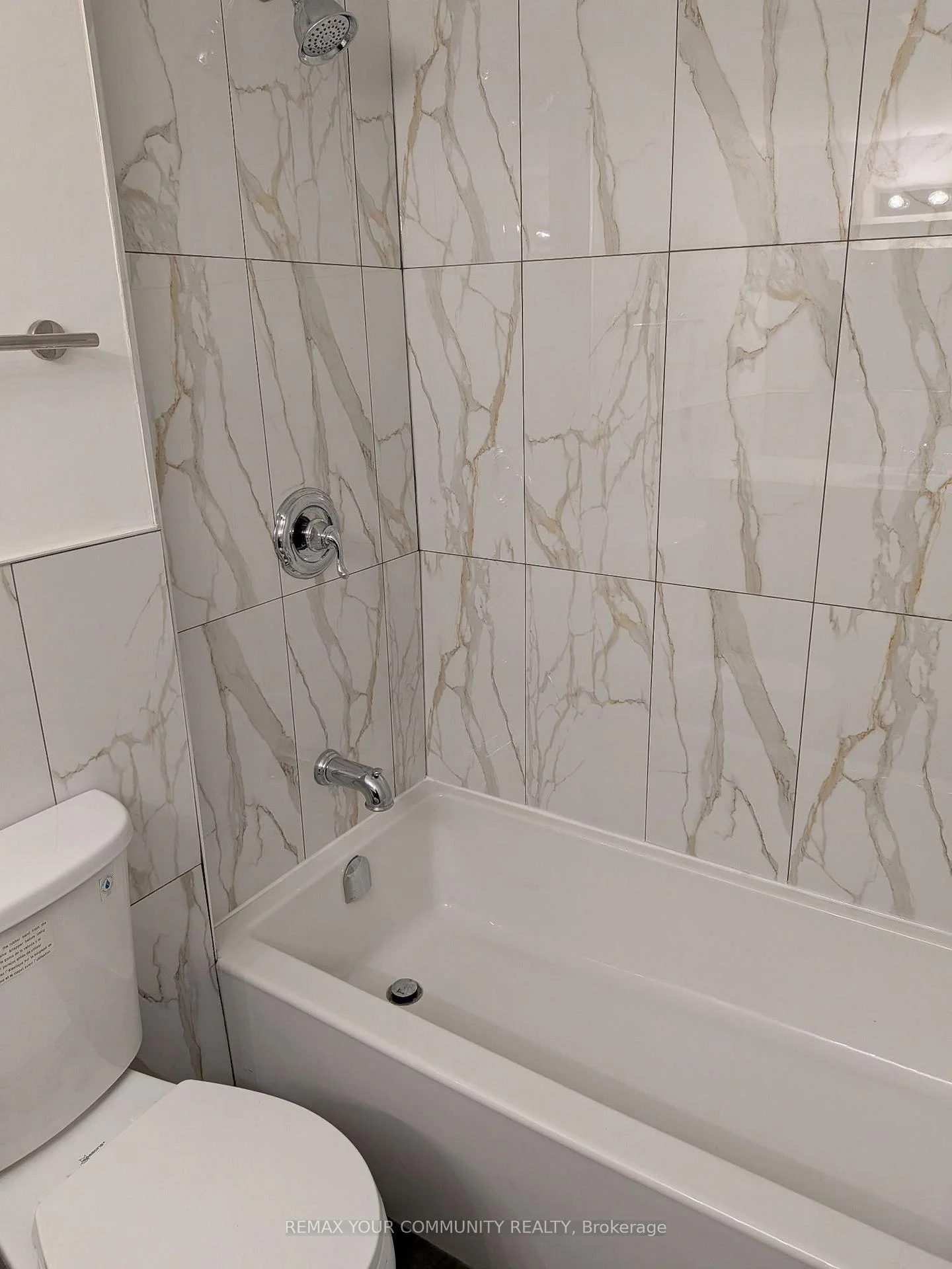 Photo 27 of Unit 514, 10 Edgecliff Golfway, Toronto, Flemingdon Park — HOMEH