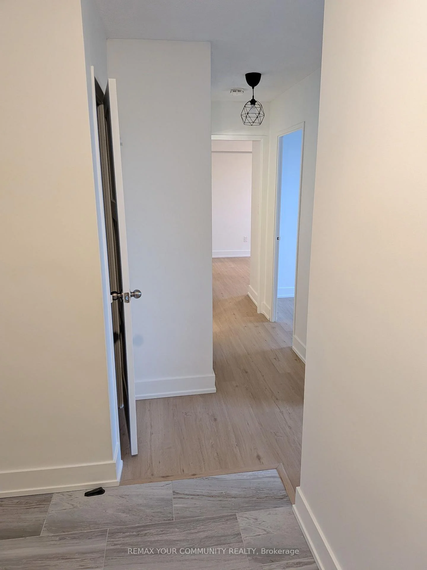 Photo 31 of Unit 514, 10 Edgecliff Golfway, Toronto, Flemingdon Park — HOMEH