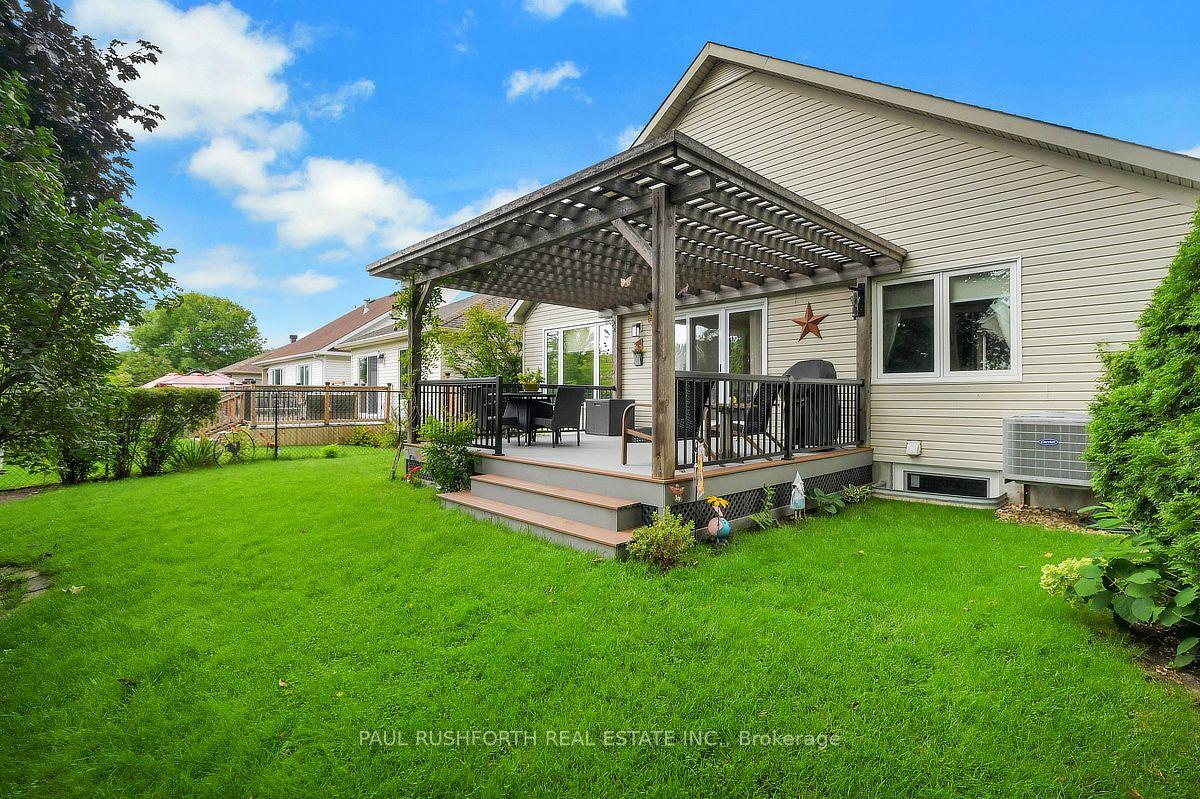 Photo 37 of 8 Fieldcrest Avenue, Ottawa, Barrhaven - Longfields — HOMEH