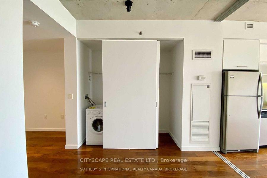 Photo 10 of Unit 1223, 32 Trolley Crescent, Toronto, Moss Park — HOMEH