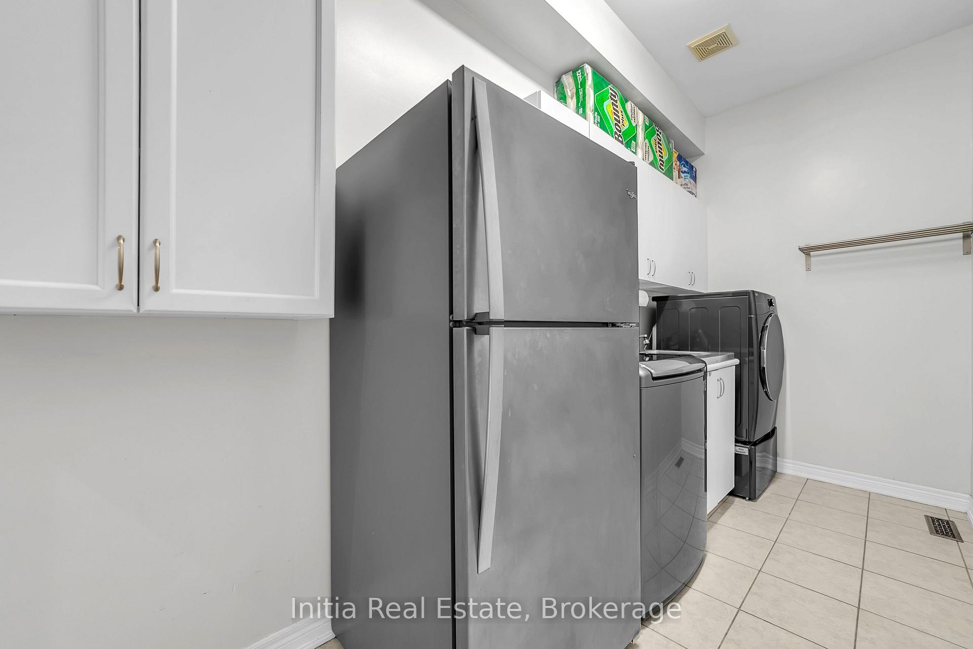 Photo 13 of 278 Fossil Hill Road E, Vaughan, Vellore Village — HOMEH