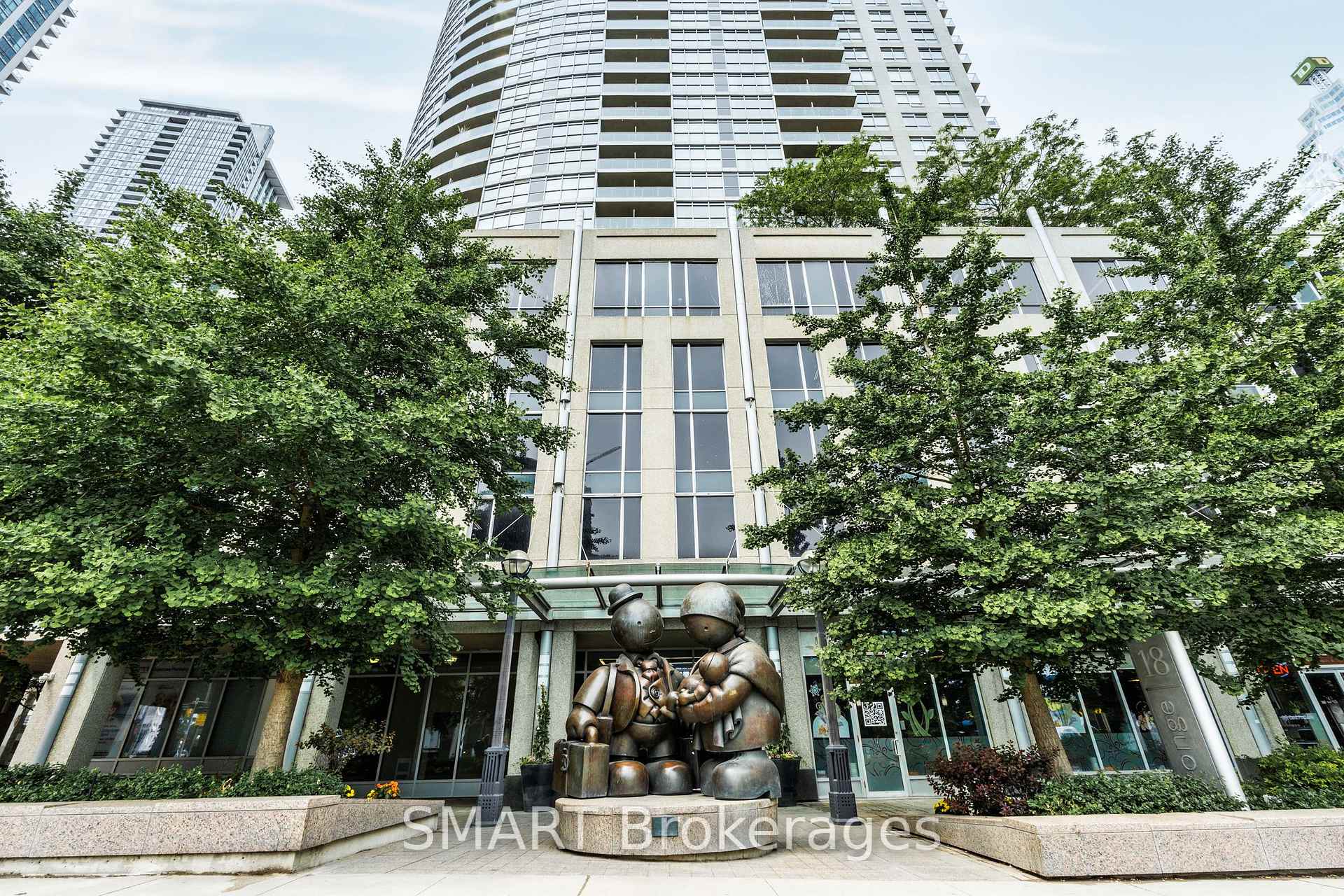 Front of Unit 713, 18 Yonge Street