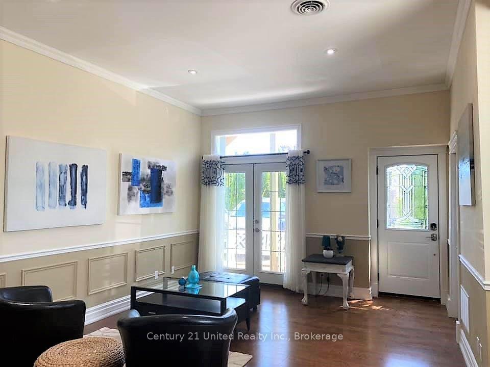 Photo 4 of Unit B, 89 King Street W, Cobourg — HOMEH