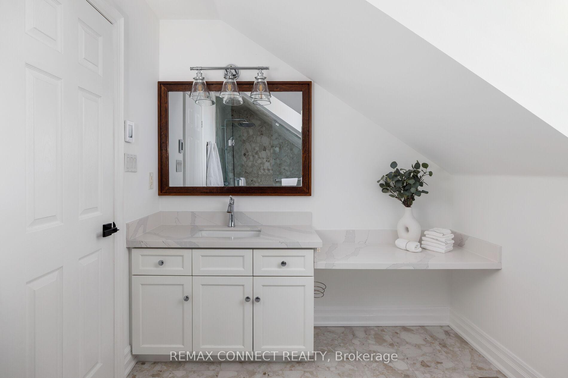 Photo 40 of 52 Angus Drive, North York, Don Valley Village — HOMEH