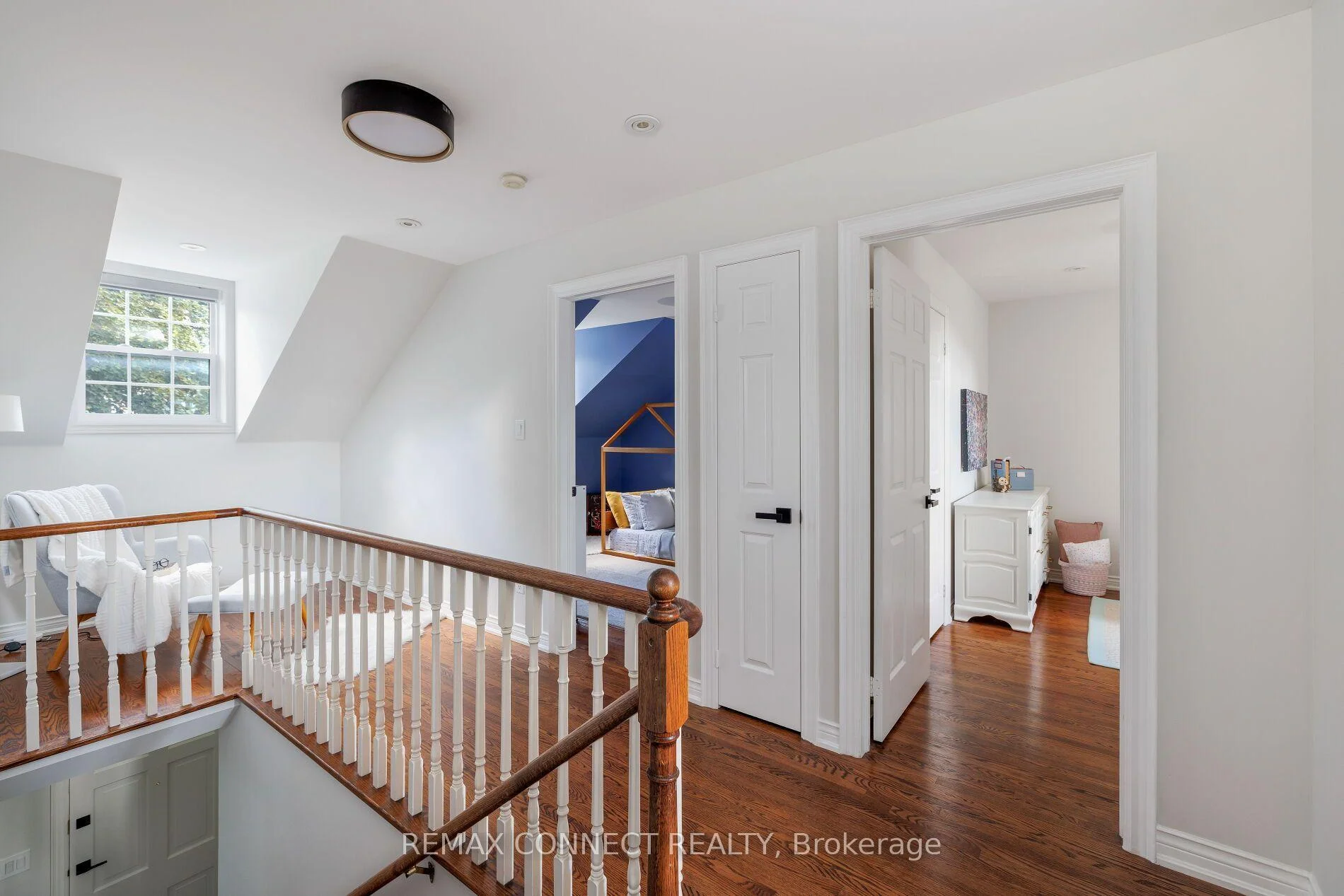 Photo 35 of 52 Angus Drive, North York, Don Valley Village — HOMEH
