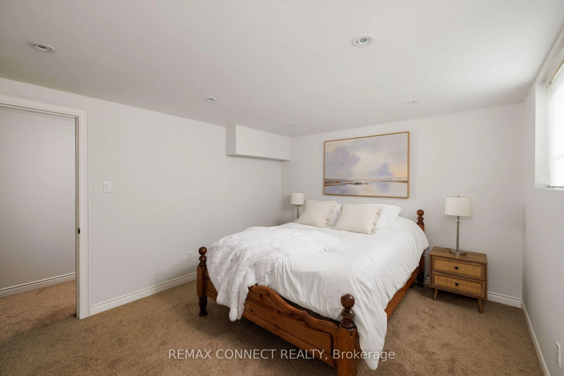 Photo 62 of 52 Angus Drive, North York, Don Valley Village — HOMEH