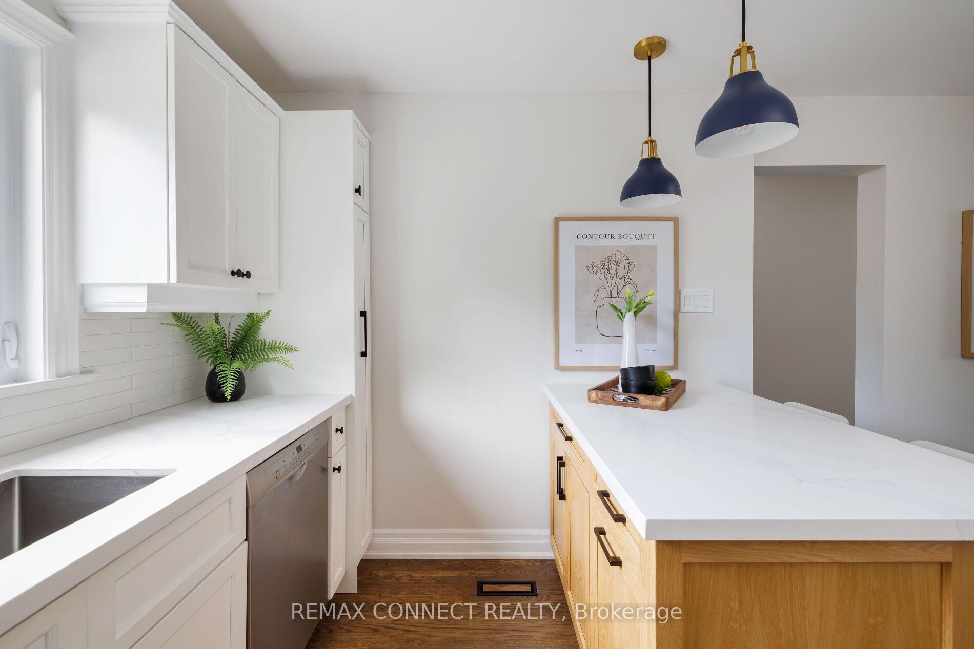 Photo 30 of 52 Angus Drive, North York, Don Valley Village — HOMEH