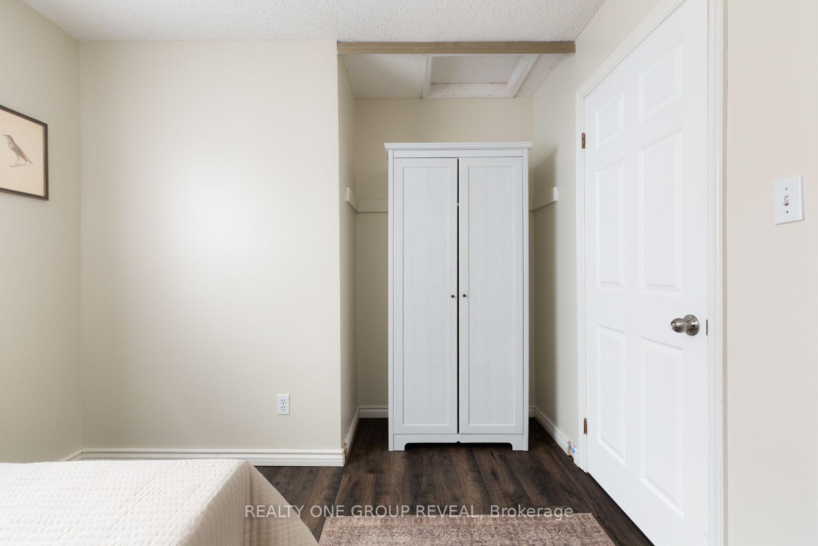 Photo 21 of 6 Mcfeeters Crescent, Clarington, Bowmanville — HOMEH