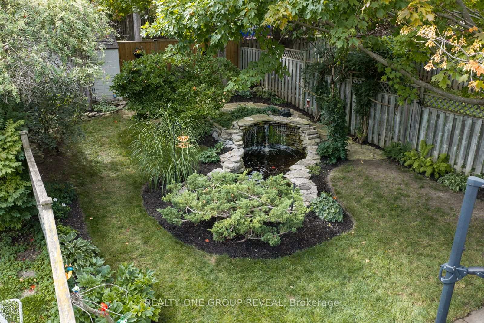 Photo 38 of 6 Mcfeeters Crescent, Clarington, Bowmanville — HOMEH