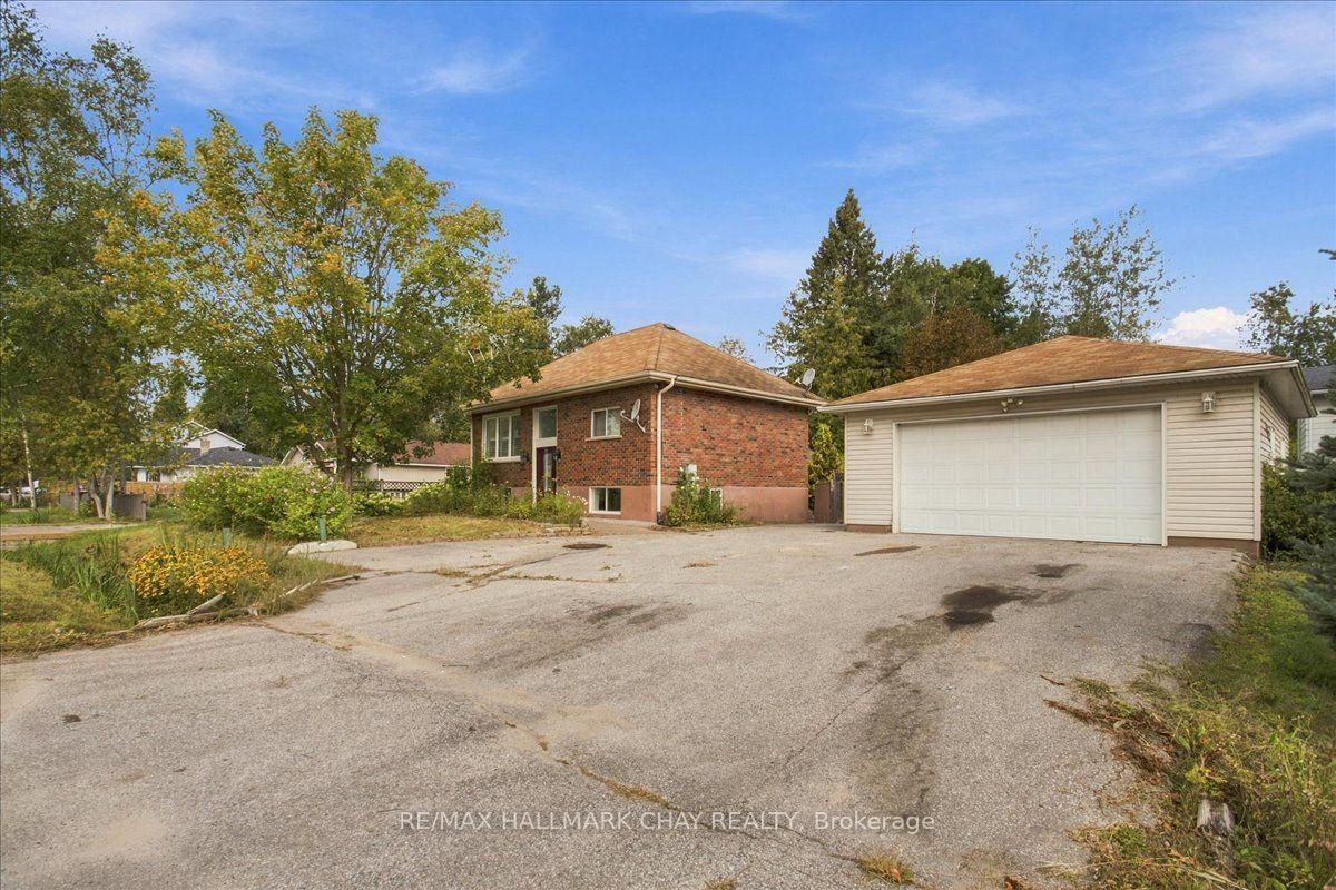 Photo of 848 Lebanon Drive